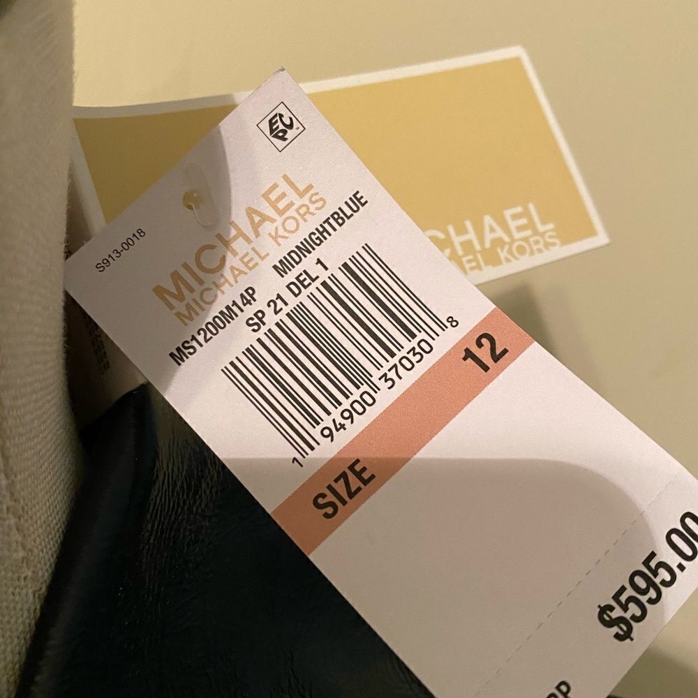 Michael Kors - Picture 6 of 6